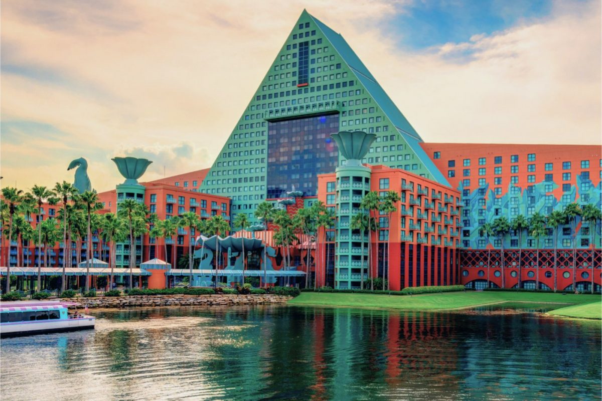 Stay At Walt Disney’s Swan & Dolphin For A Great Couples Disney Trip With Perks