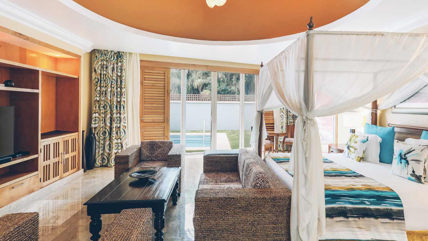 Experience A Luxurious, All-Inclusive, Villa Vacation Without Breaking The Bank at Iberostar Grand Paraiso