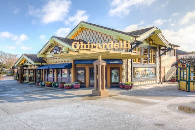 Ghiradelli Soda Fountain and Chocolate Shop at Disney Springs