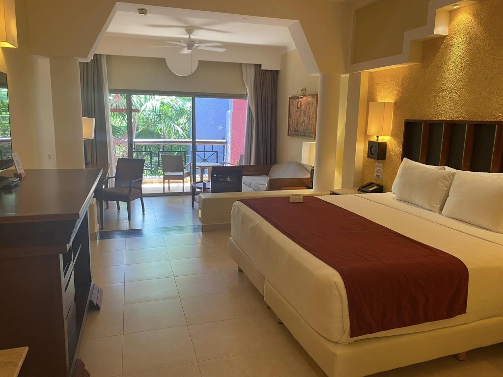 Original Rooms at Iberostar Paraiso Maya